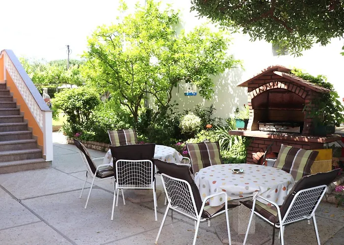 A 4 With Terrace Garden And Sea View Appartement Barbat na Rabu