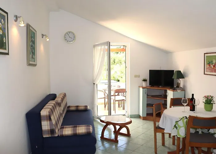 A 4 With Terrace Garden And Sea View Barbat na Rabu