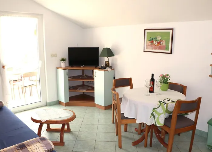 A 4 With Terrace Garden And Sea View Appartement *